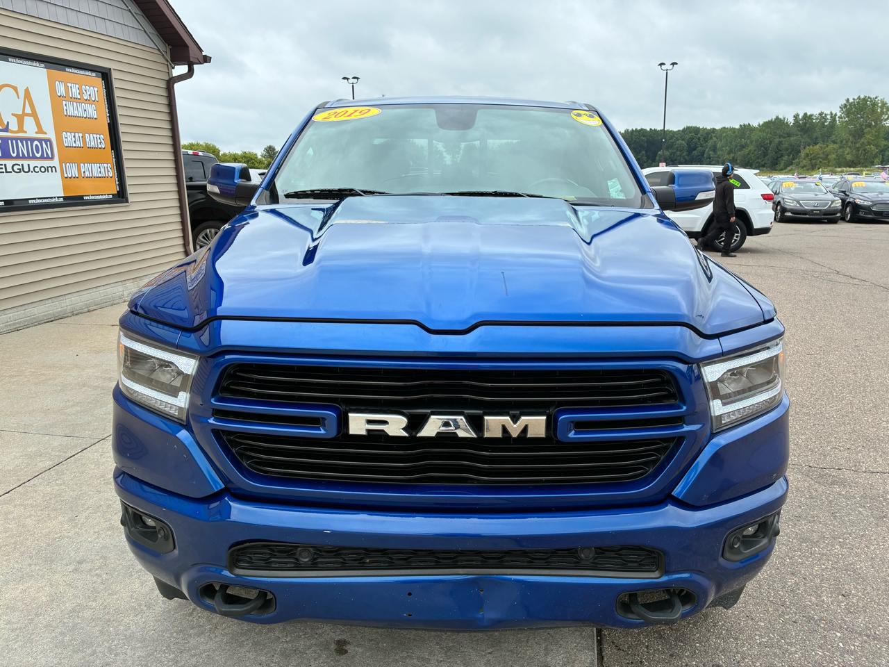 RAM 1500 Big Horn/Lone Star 4x4 Crew Cab 5'7" Box 2019
