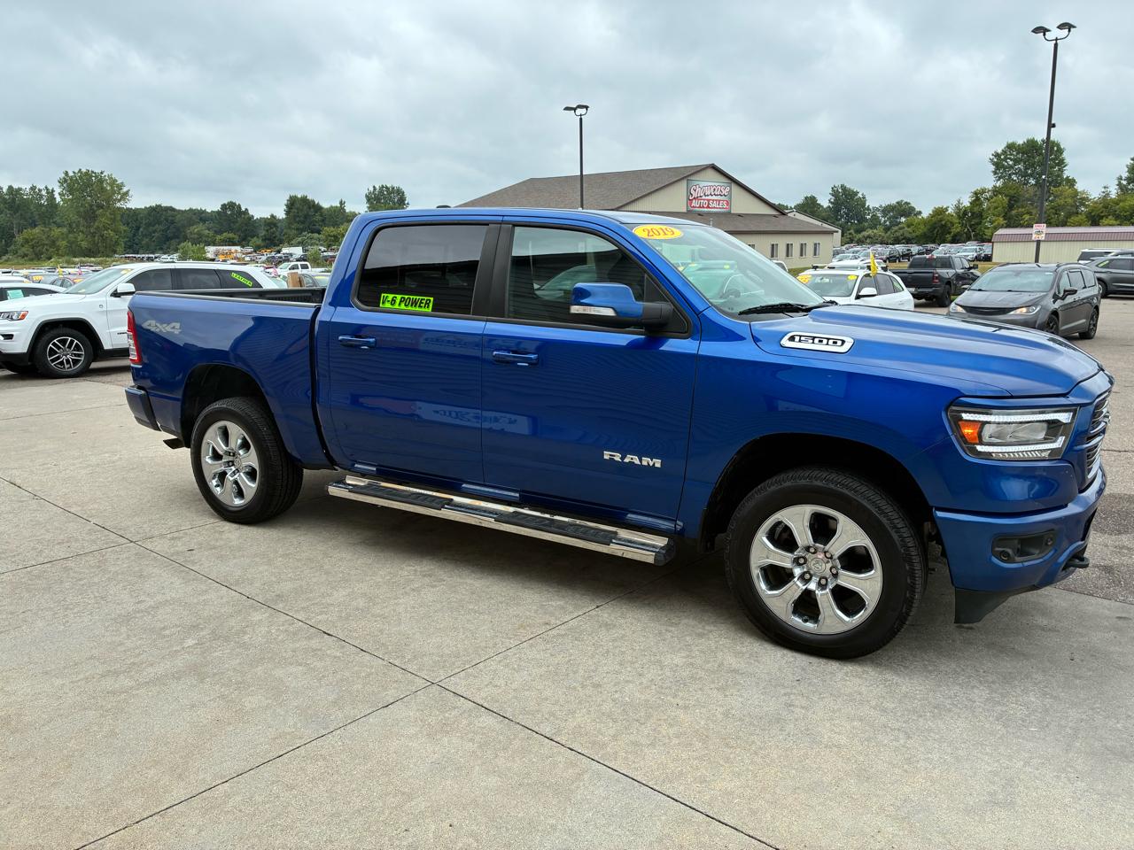 RAM 1500 Big Horn/Lone Star 4x4 Crew Cab 5'7" Box 2019