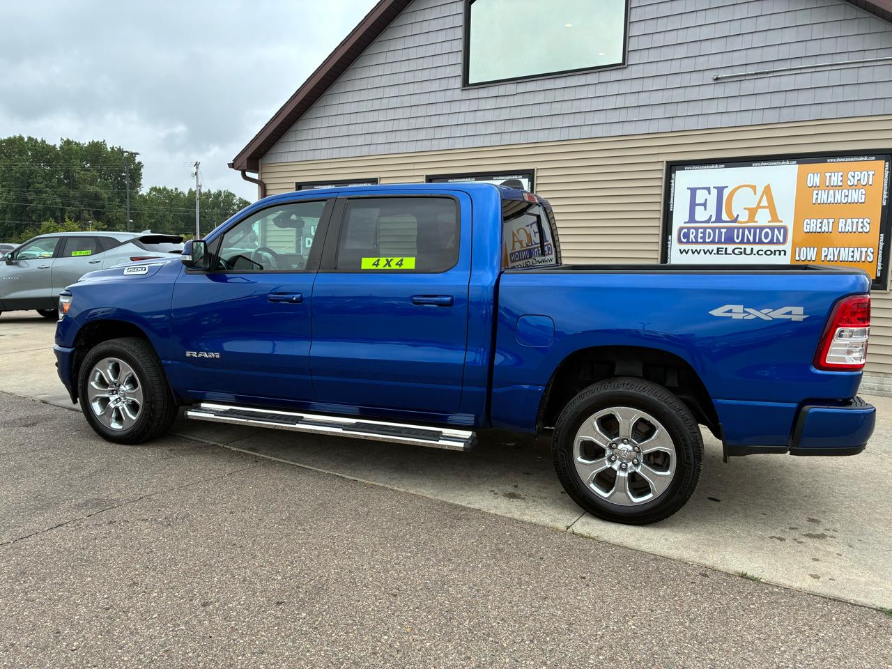 RAM 1500 Big Horn/Lone Star 4x4 Crew Cab 5'7" Box 2019