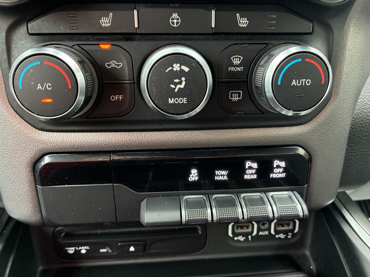 RAM 1500 Big Horn/Lone Star 4x4 Crew Cab 5'7" Box 2019