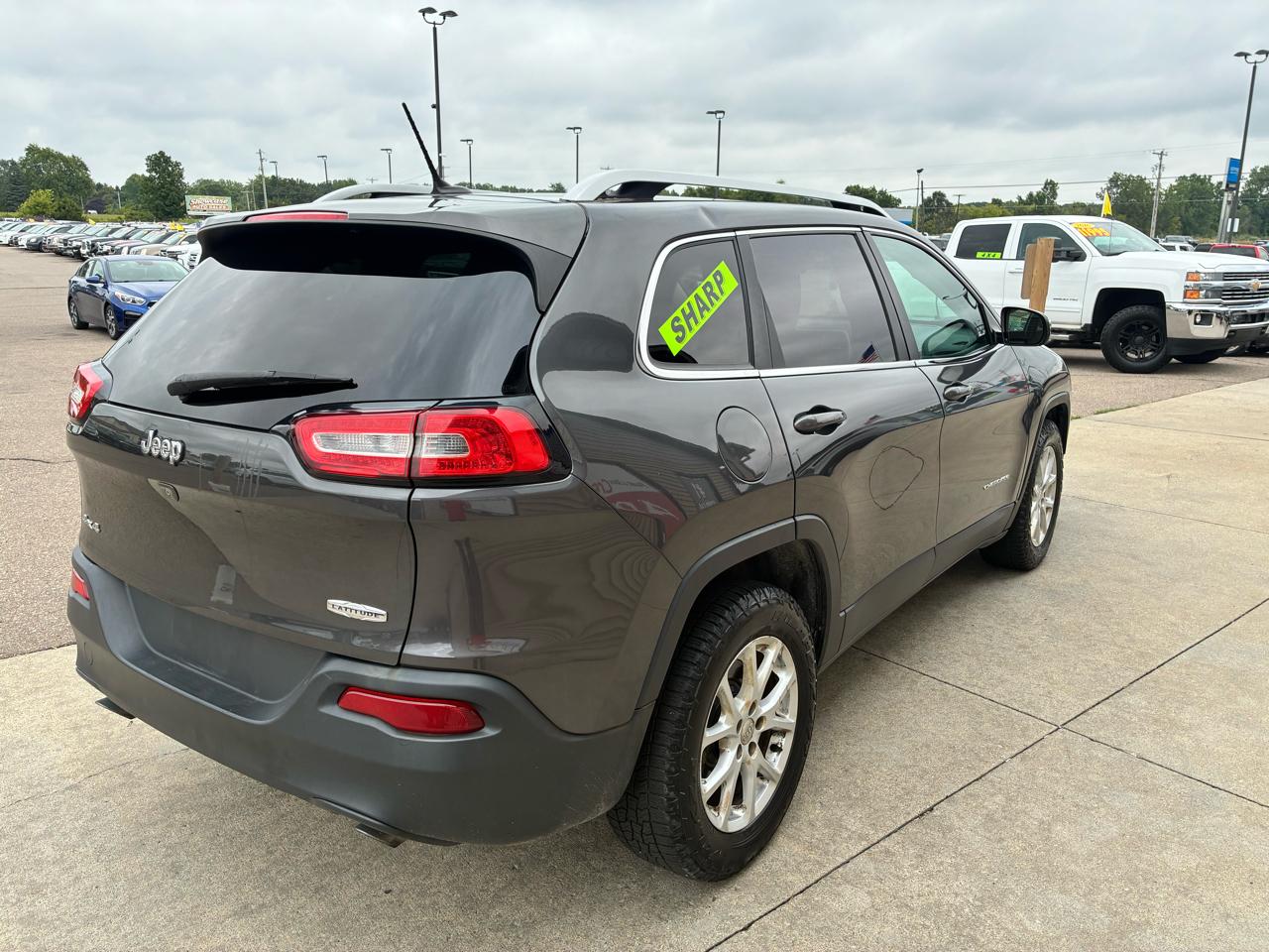 Jeep Cherokee 4WD 4dr Latitude 2014