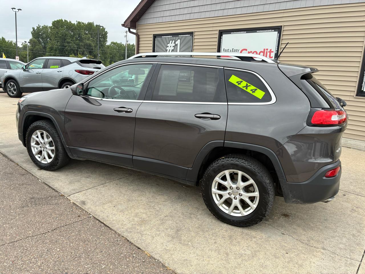 Jeep Cherokee 4WD 4dr Latitude 2014
