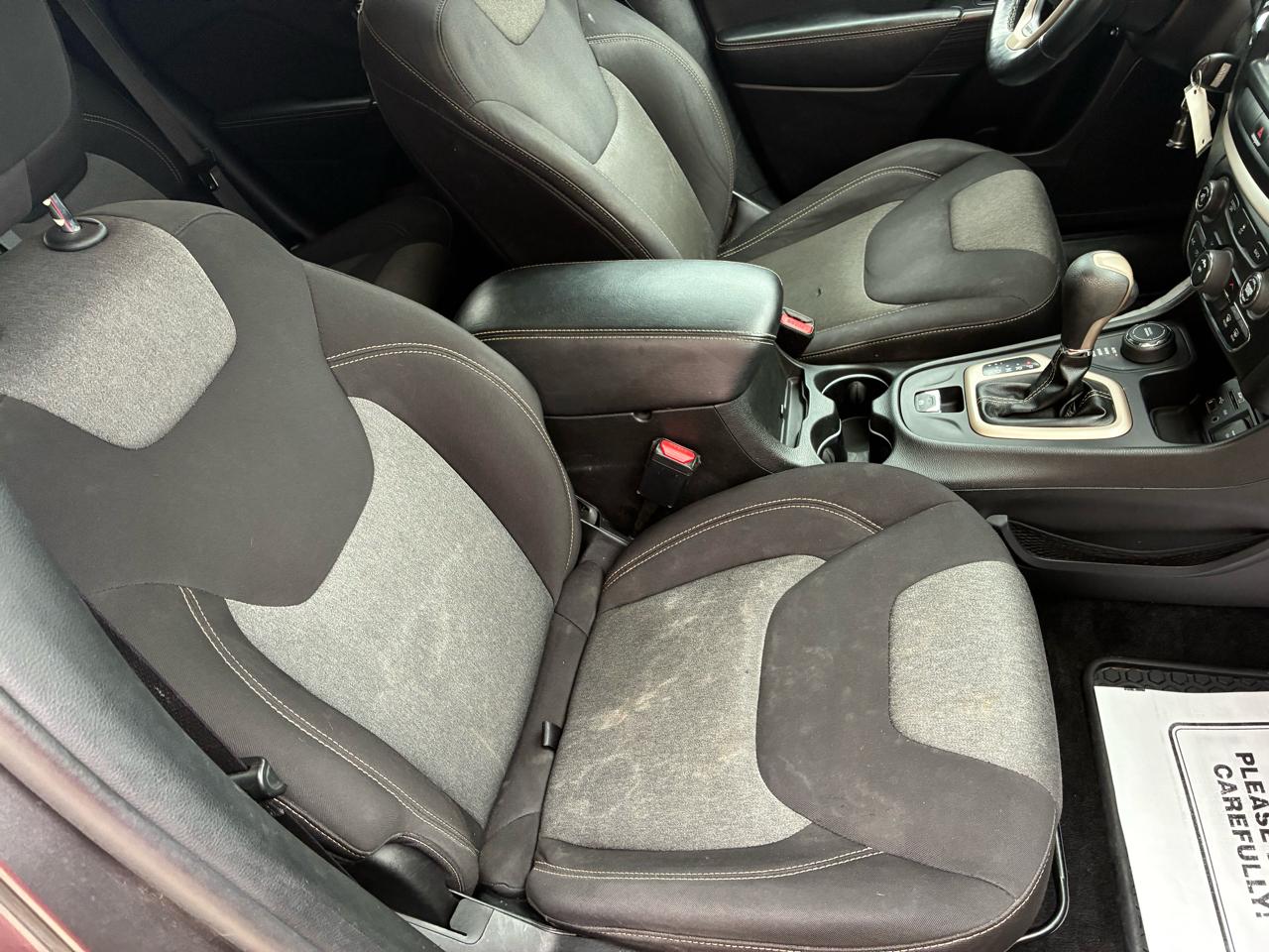 Jeep Cherokee 4WD 4dr Latitude 2014