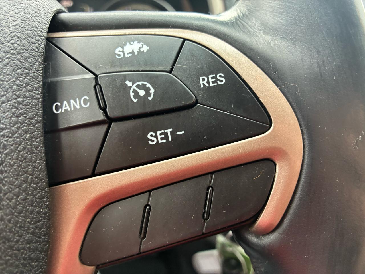 Jeep Cherokee 4WD 4dr Latitude 2014