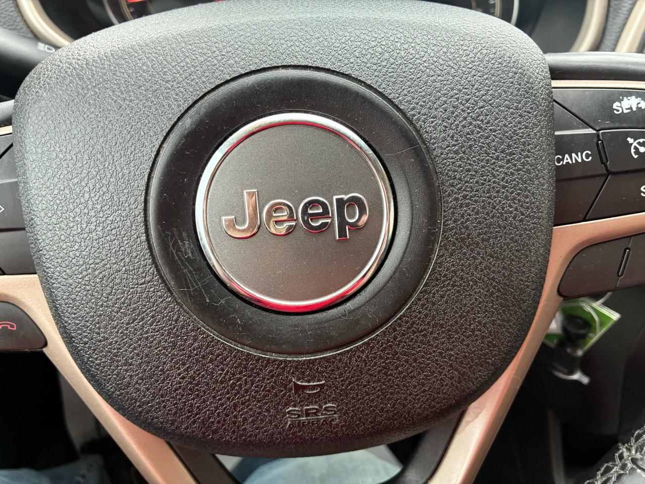 Jeep Cherokee 4WD 4dr Latitude 2014