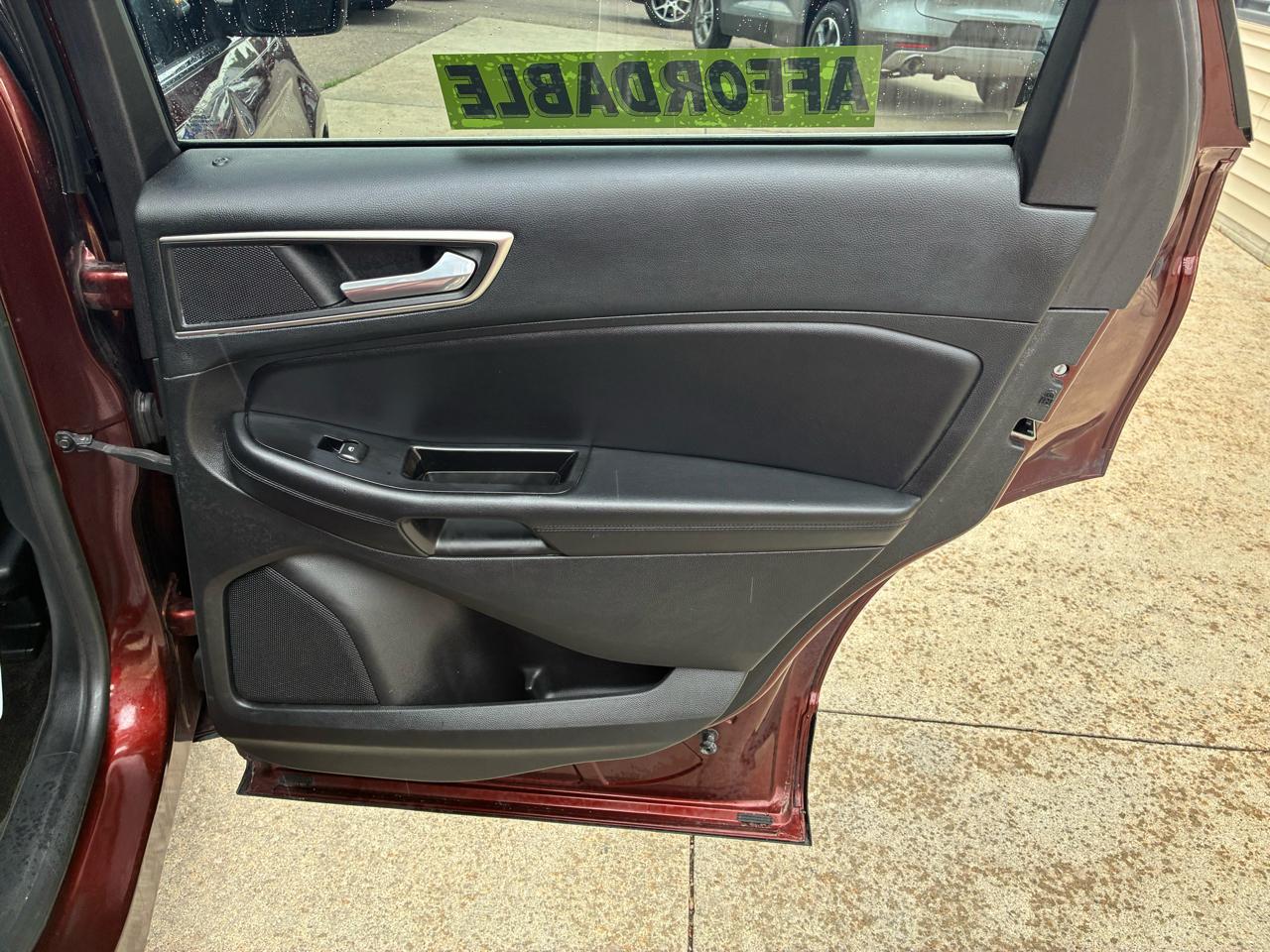 Ford Edge 4dr SEL FWD 2015