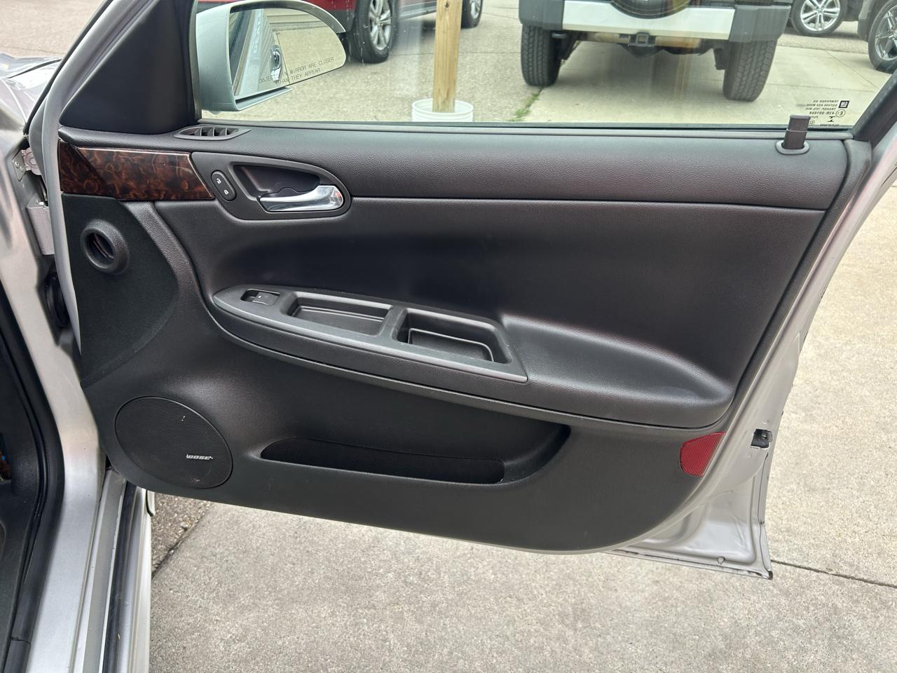 Chevrolet Impala 4dr Sdn LTZ 2013