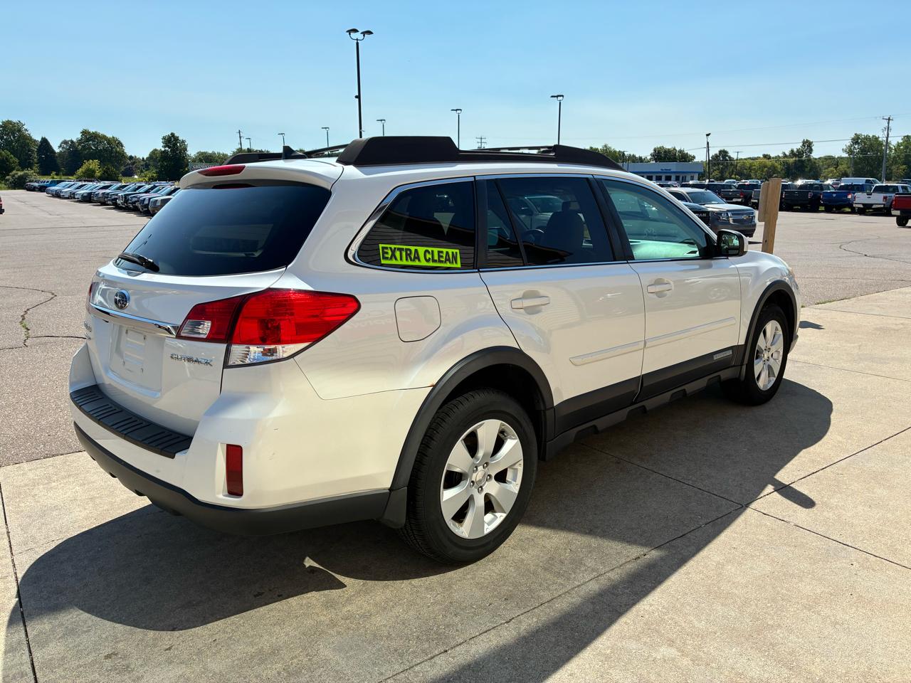 Subaru Outback 4dr Wgn H4 Auto 2.5i Limited Pwr Moon/Nav 2011