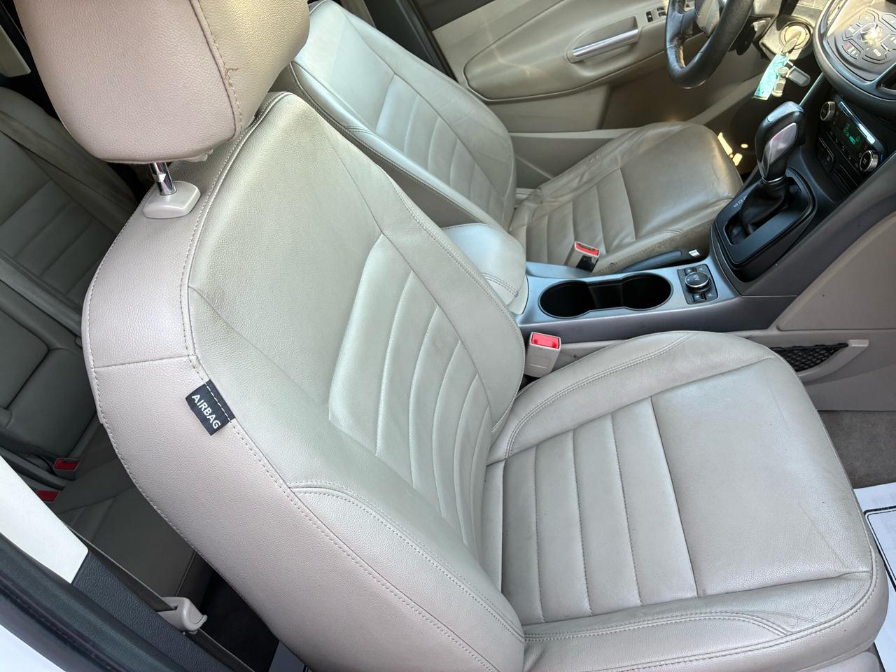 Ford Escape FWD 4dr SE 2014