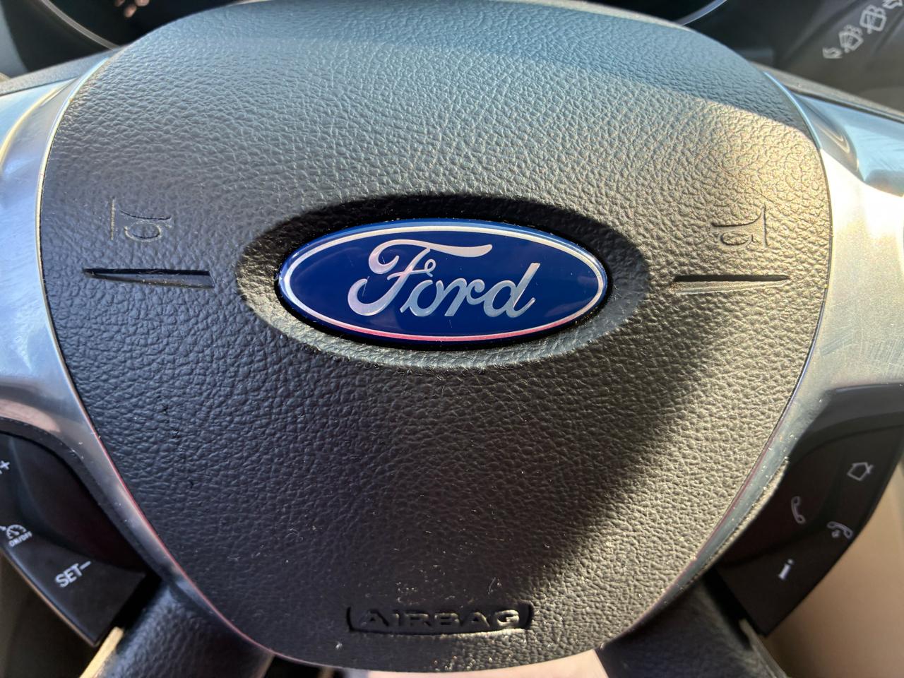 Ford Escape FWD 4dr SE 2014