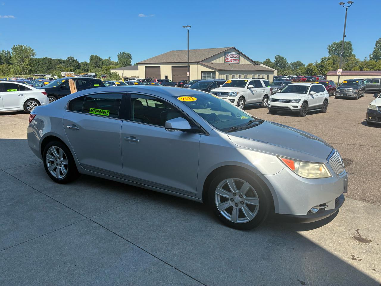 Buick LaCrosse 4dr Sdn CXL FWD 2011