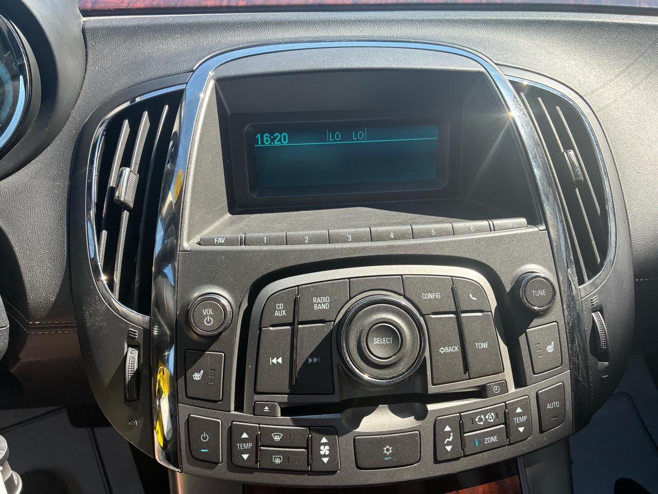 Buick LaCrosse 4dr Sdn CXL FWD 2011