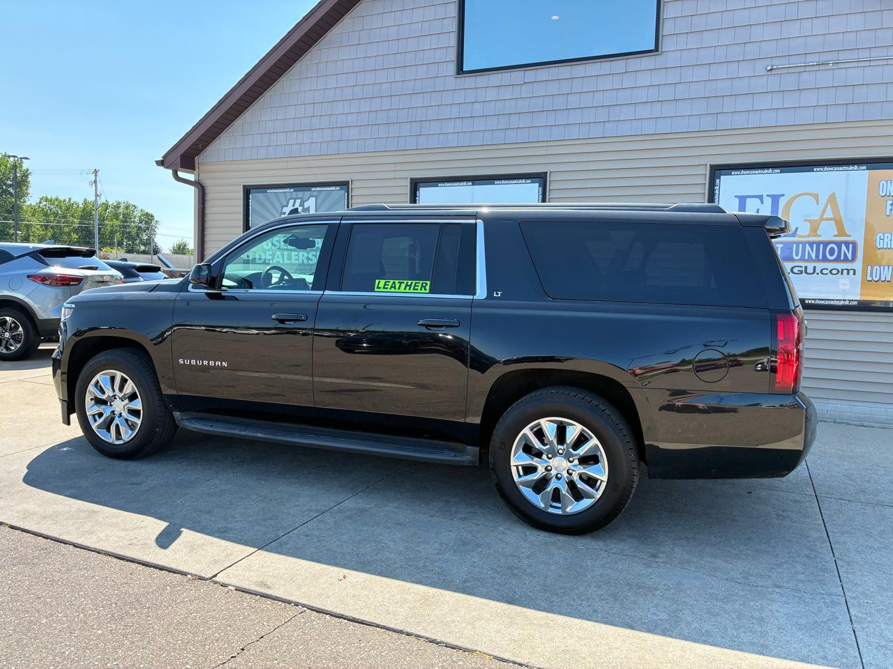 Chevrolet Suburban 4WD 4dr LT 2015