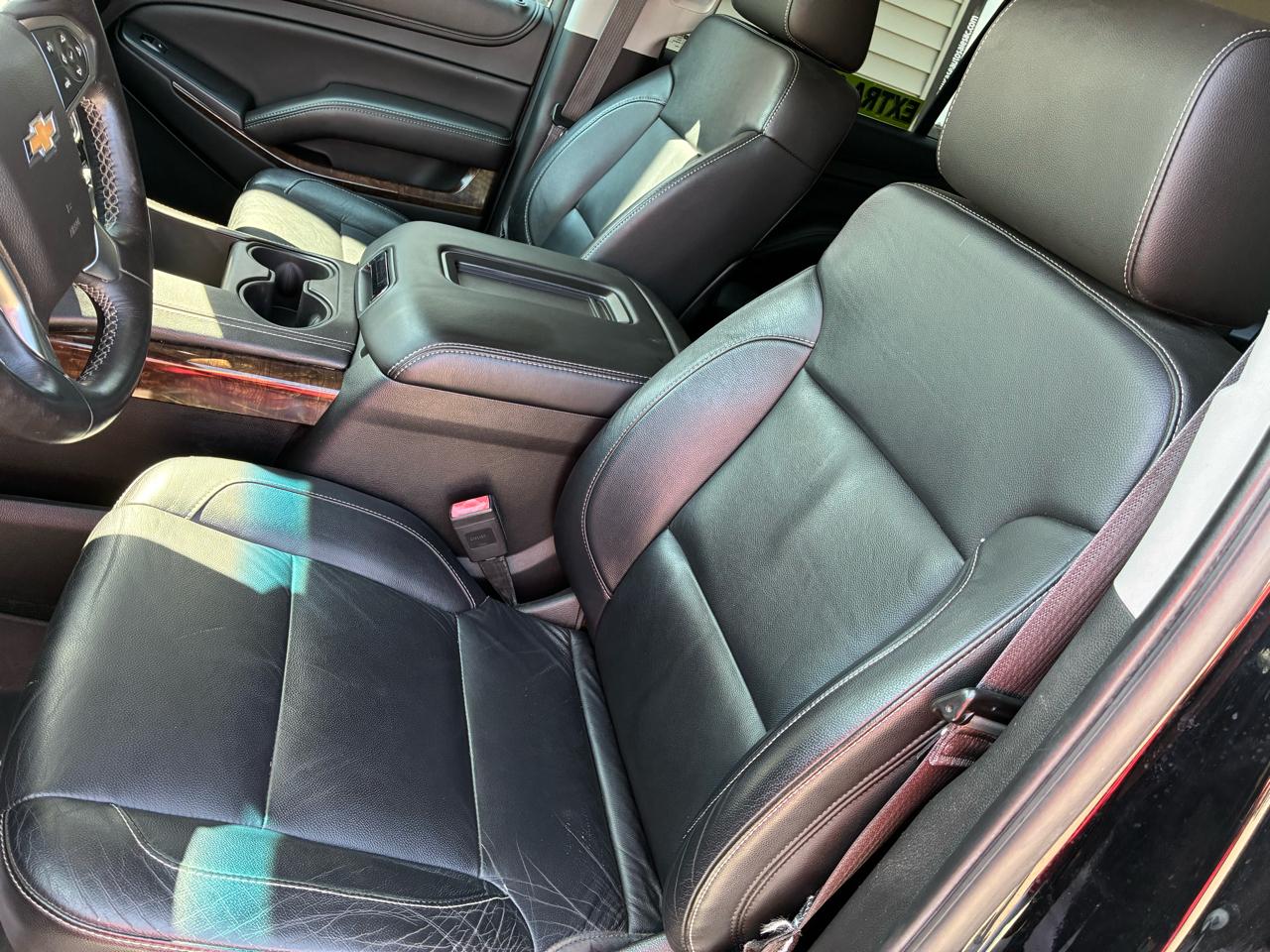 Chevrolet Suburban 4WD 4dr LT 2015