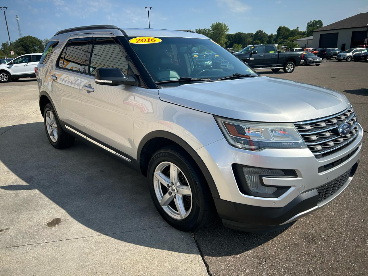 Ford Explorer 4WD 4dr XLT 2016