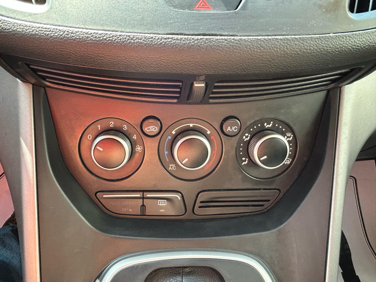 Ford Escape 4WD 4dr SE 2014