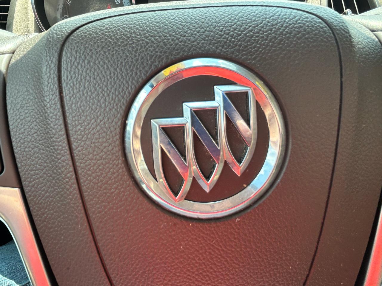 Buick Verano 4dr Sdn Leather Group 2016