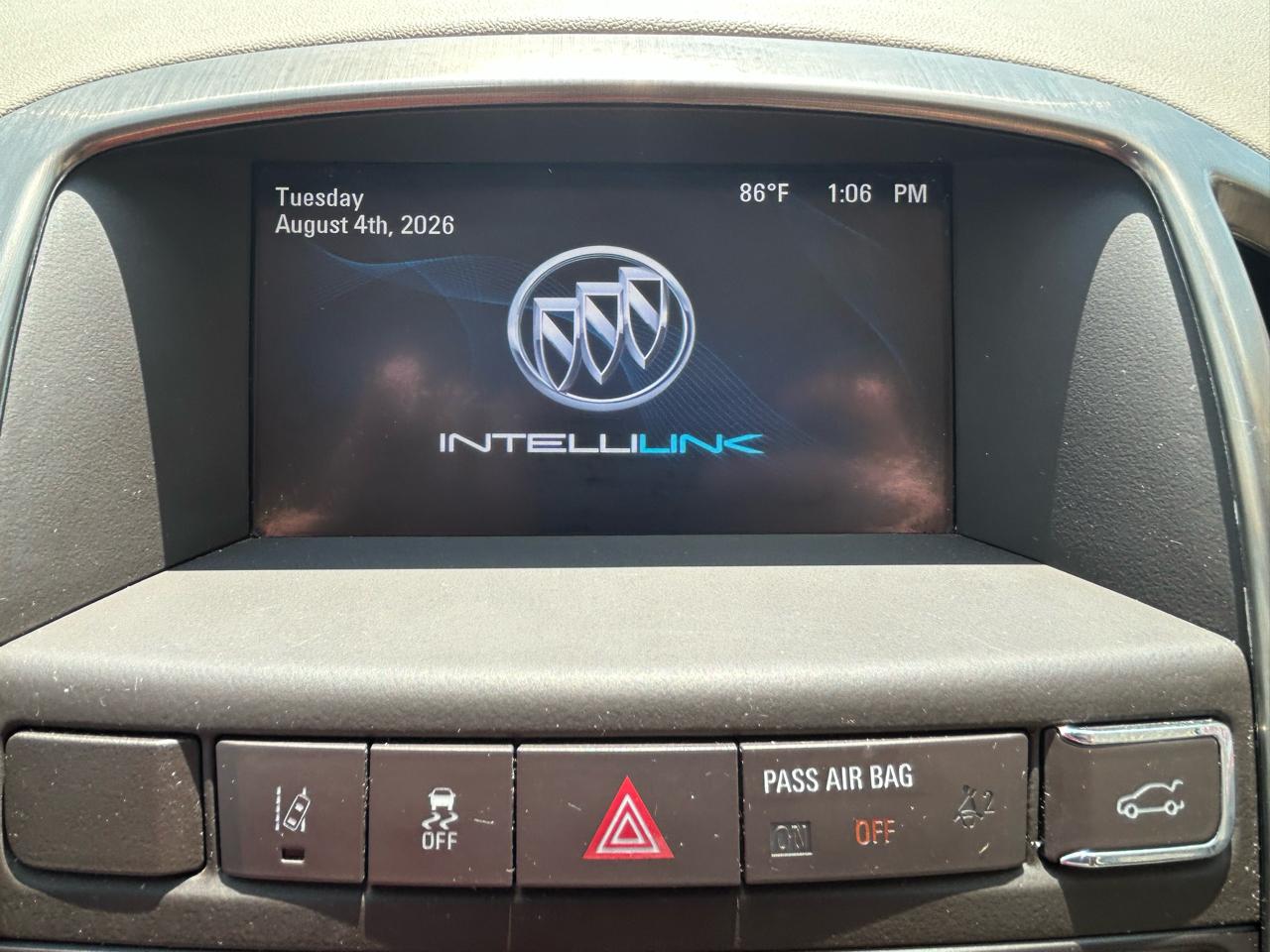 Buick Verano 4dr Sdn Leather Group 2016
