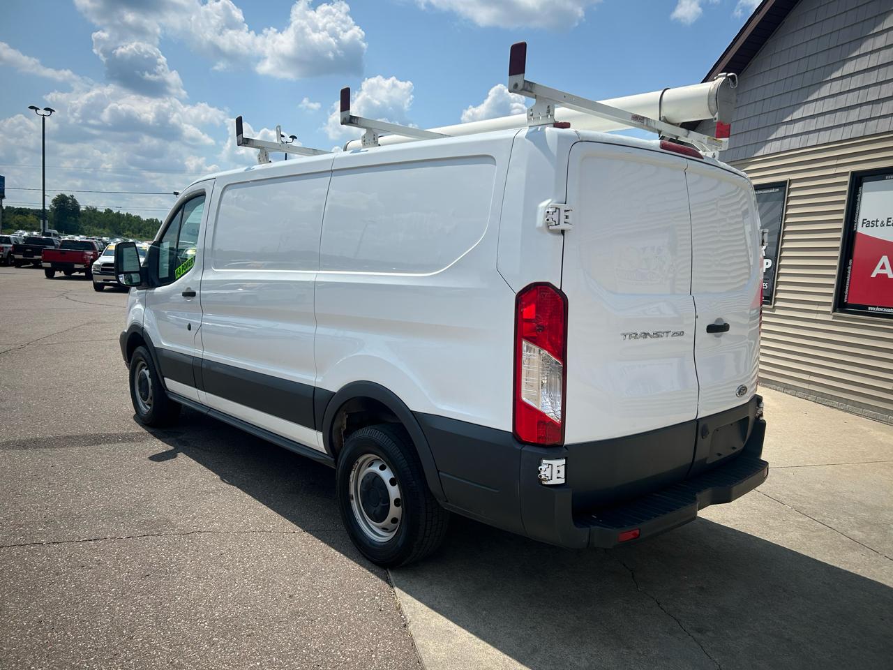 Ford Transit Van T-250 130" Low Rf 9000 GVWR Swing-Out RH Dr 2017