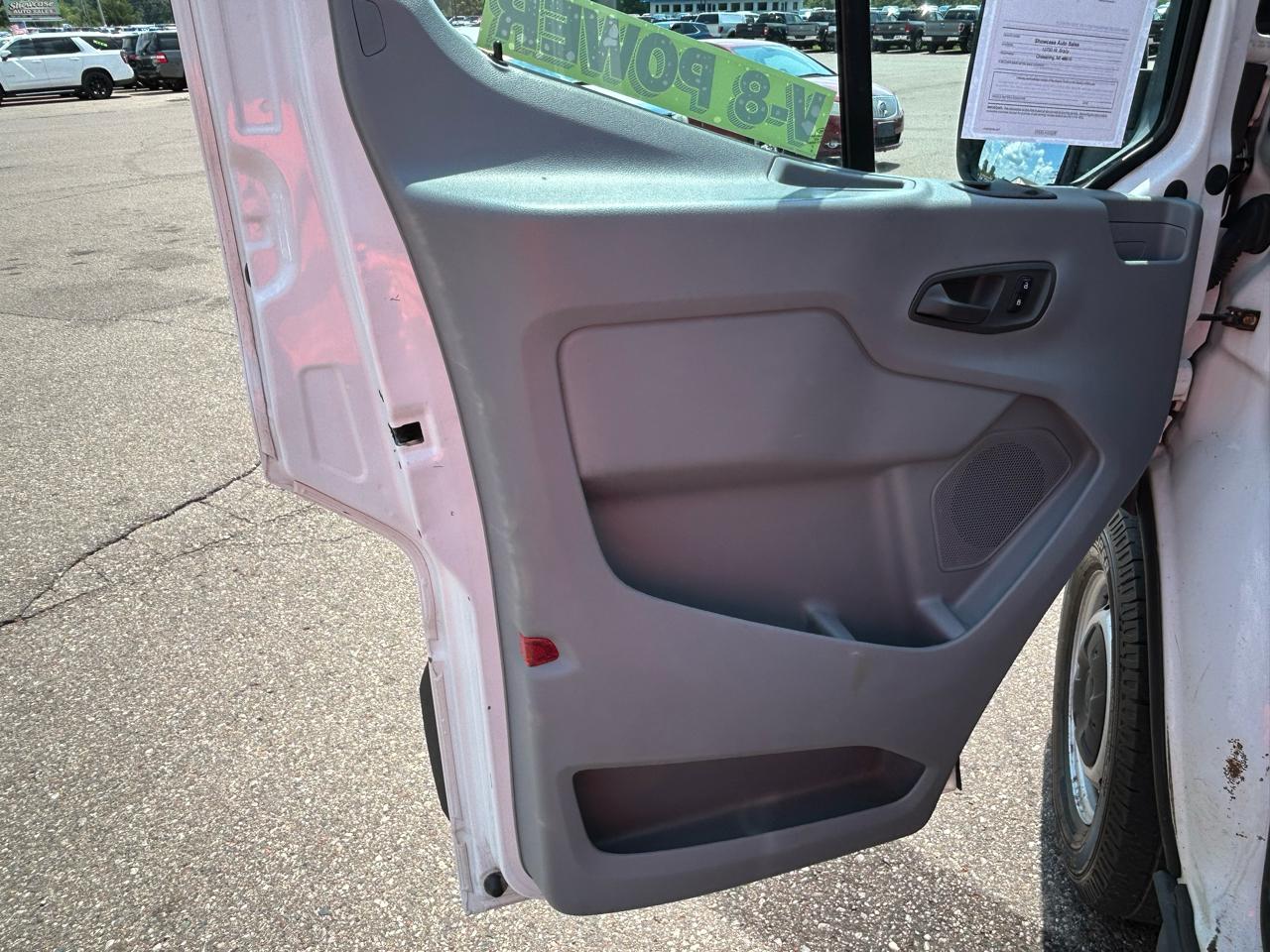 Ford Transit Van T-250 130" Low Rf 9000 GVWR Swing-Out RH Dr 2017