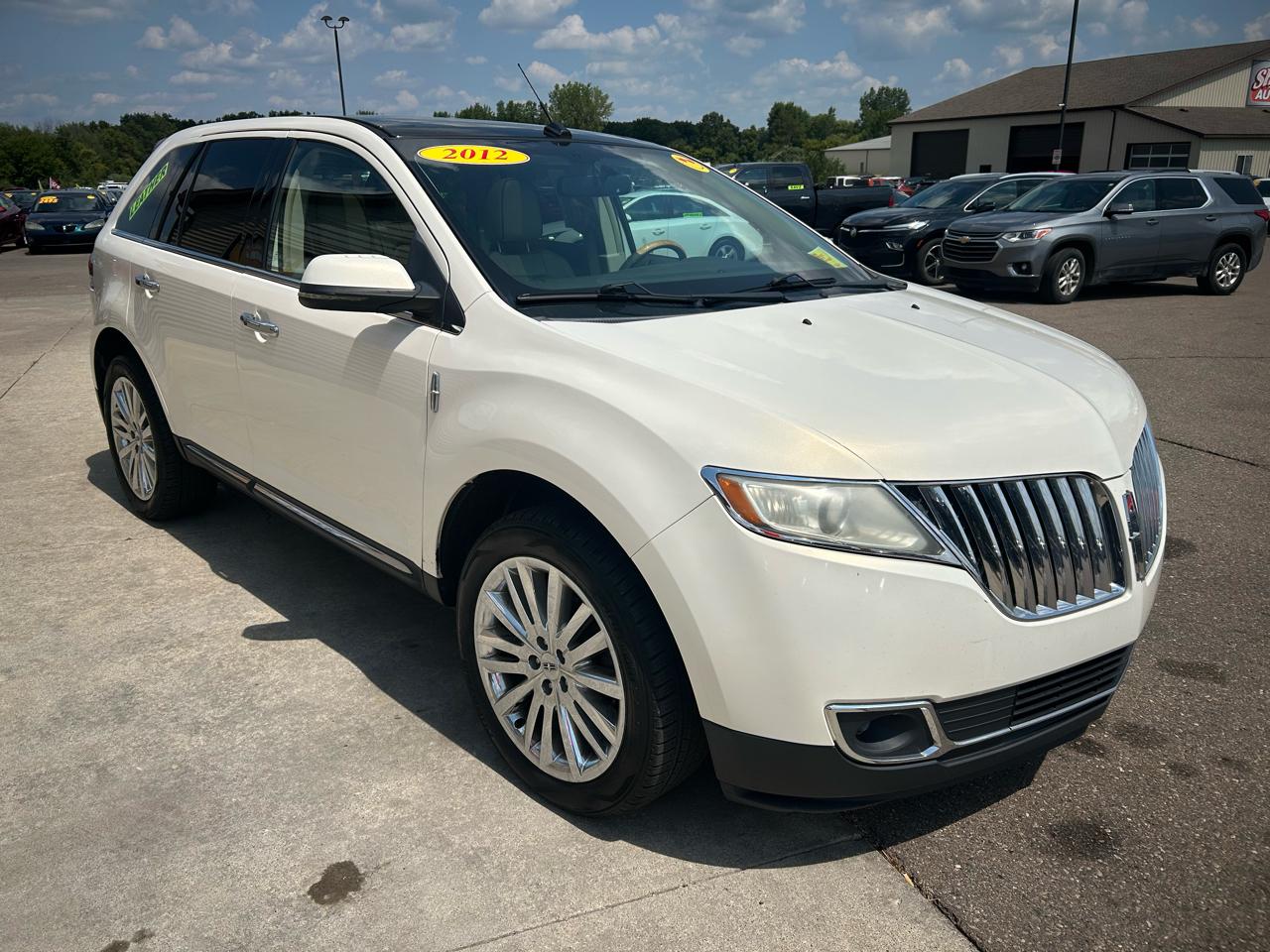 Lincoln MKX AWD 4dr 2012