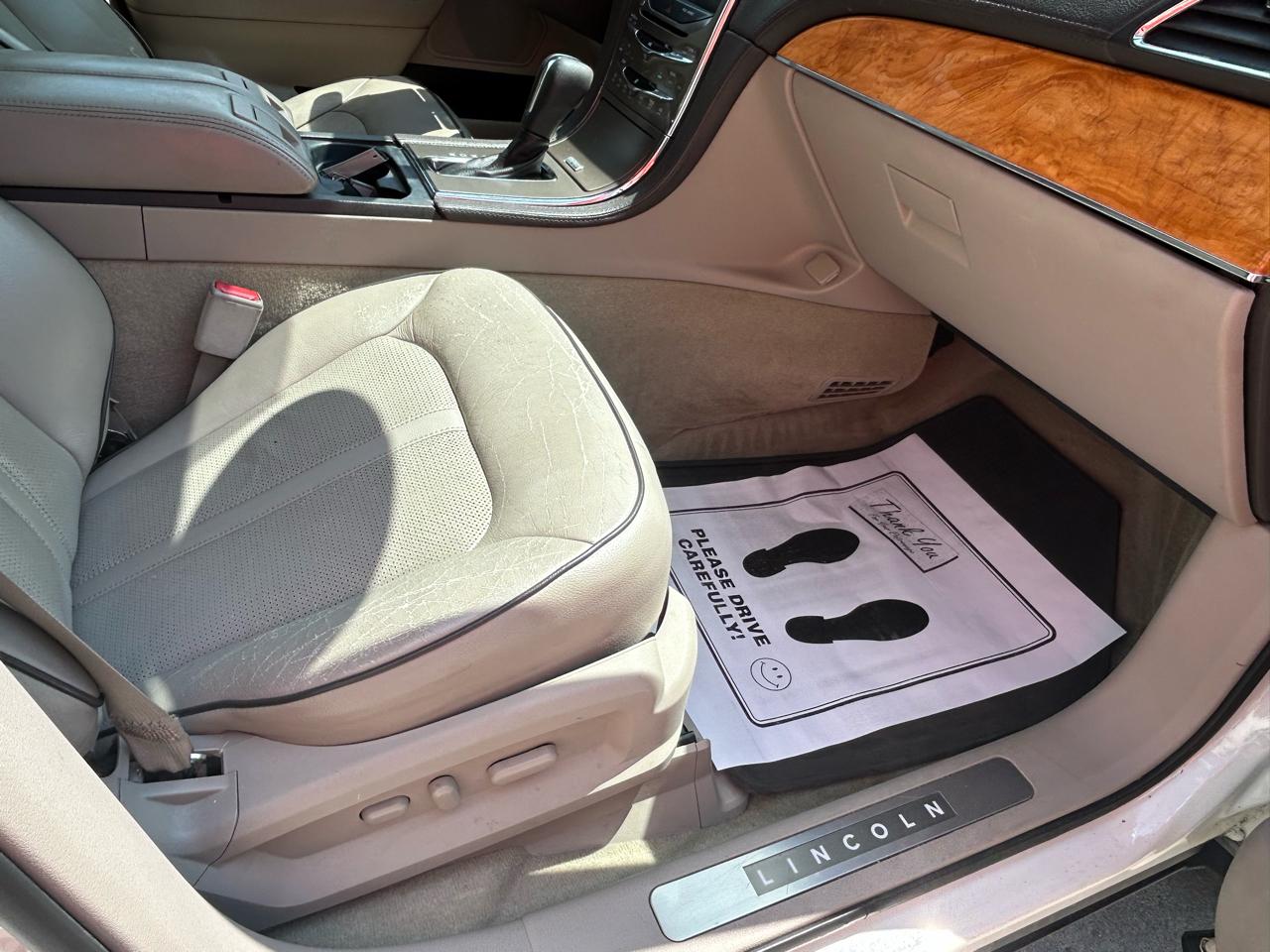Lincoln MKX AWD 4dr 2012