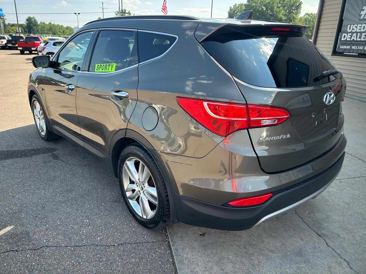 Hyundai Santa Fe FWD 4dr 2.0T Sport 2013