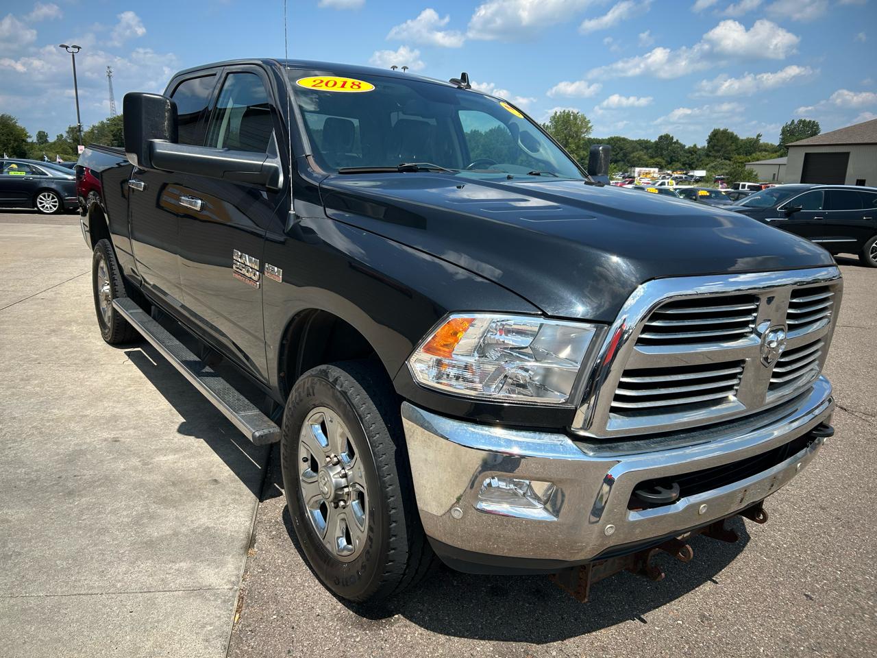 RAM 2500 Big Horn 4x4 Crew Cab 6'4" Box 2018