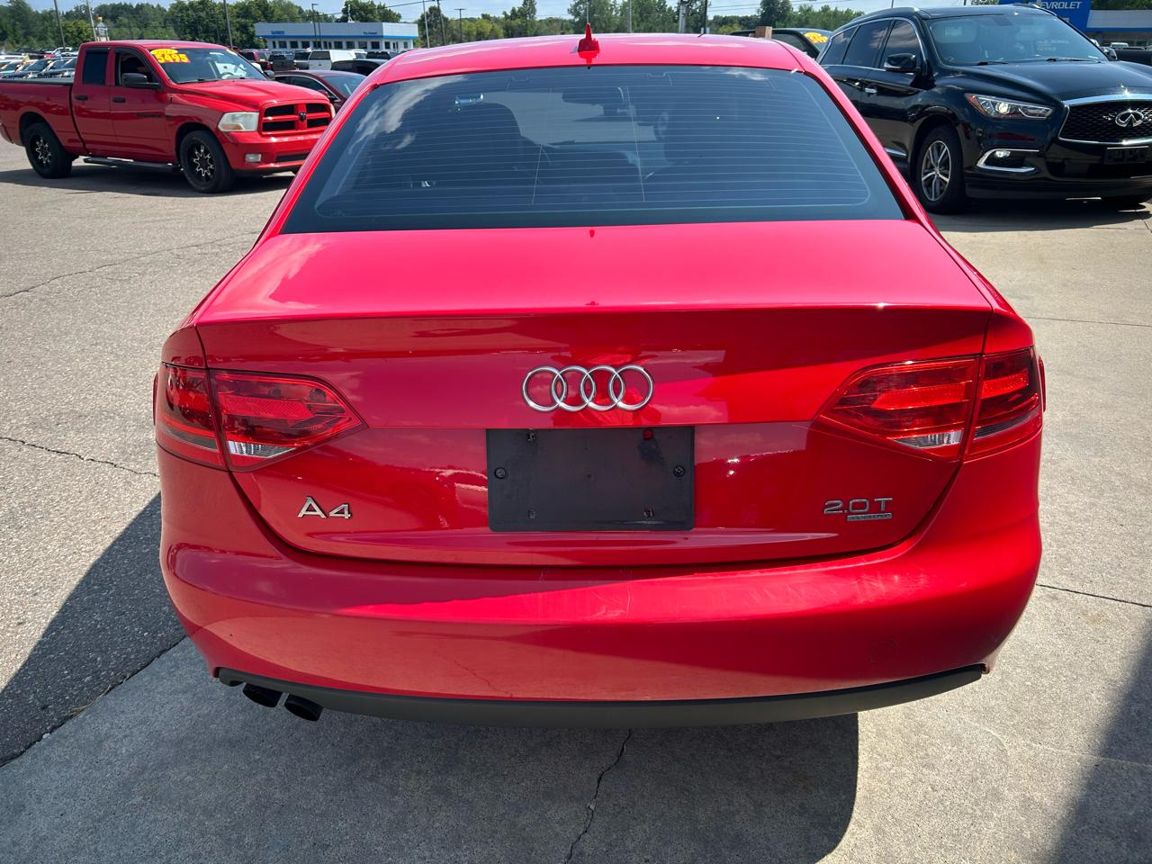 Audi A4 4dr Sdn Auto quattro 2.0T Premium 2011