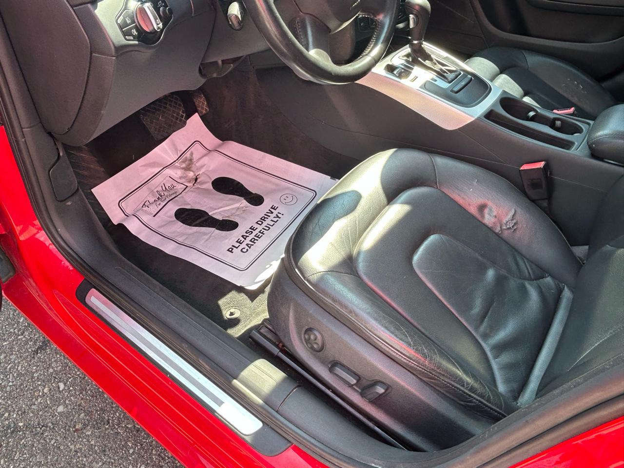 Audi A4 4dr Sdn Auto quattro 2.0T Premium 2011