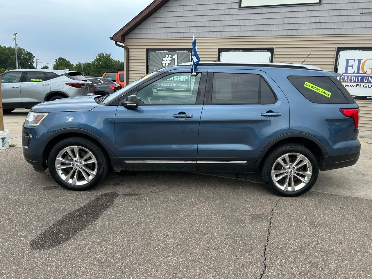 Ford Explorer XLT 4WD 2018