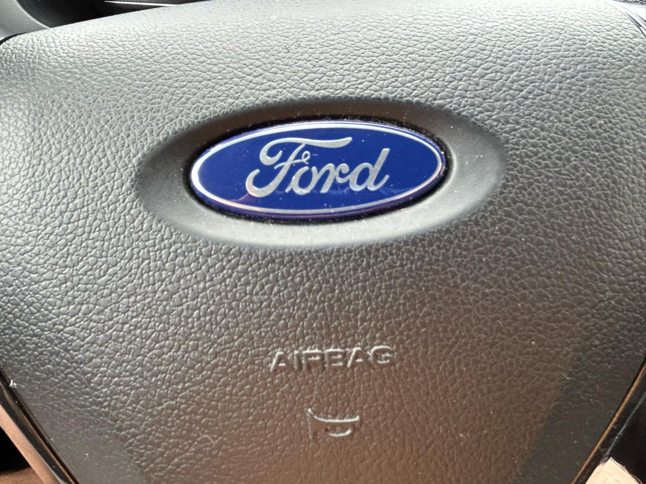 Ford Explorer XLT 4WD 2018