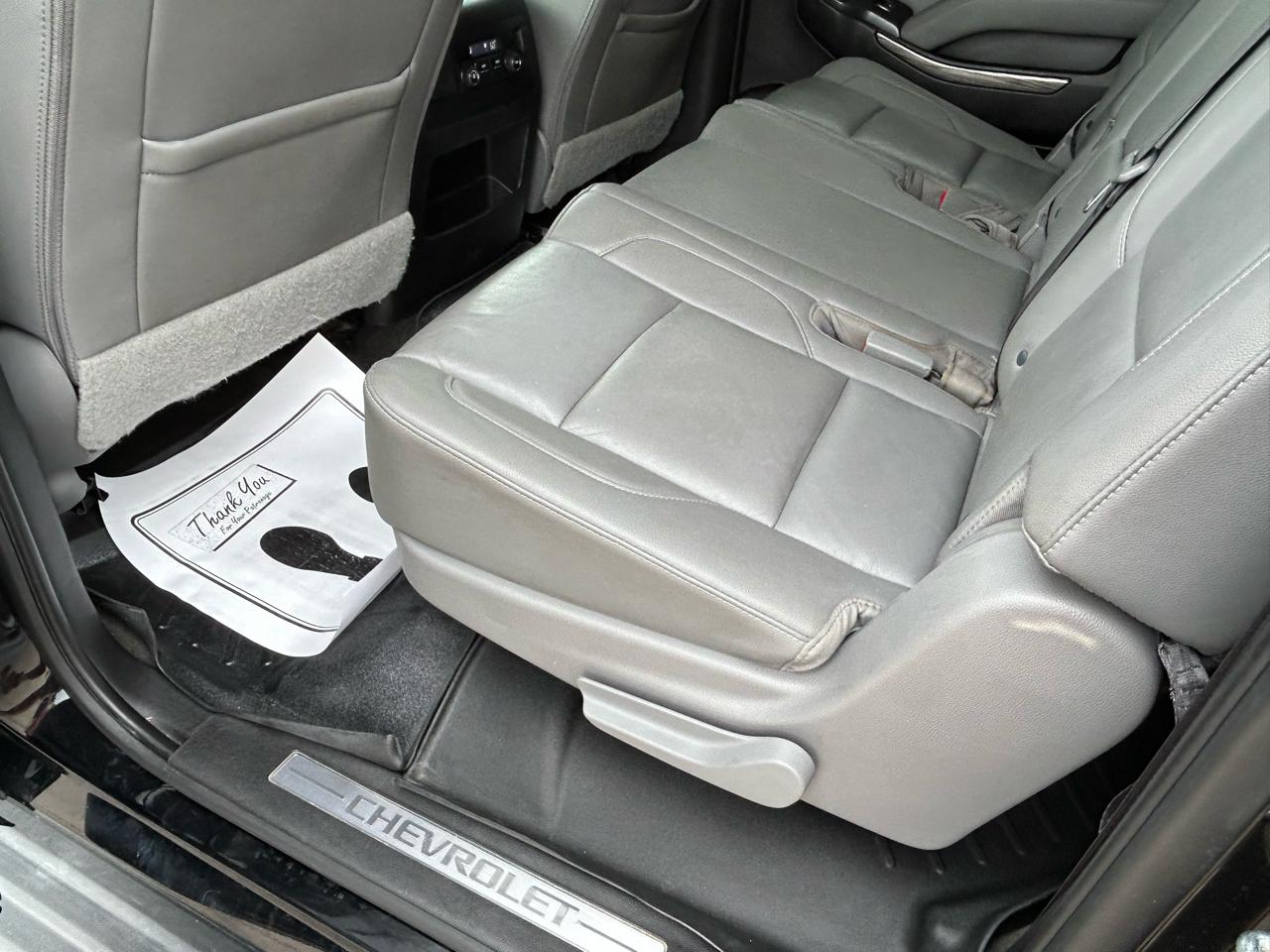 Chevrolet Suburban 4WD 4dr 1500 LT 2018