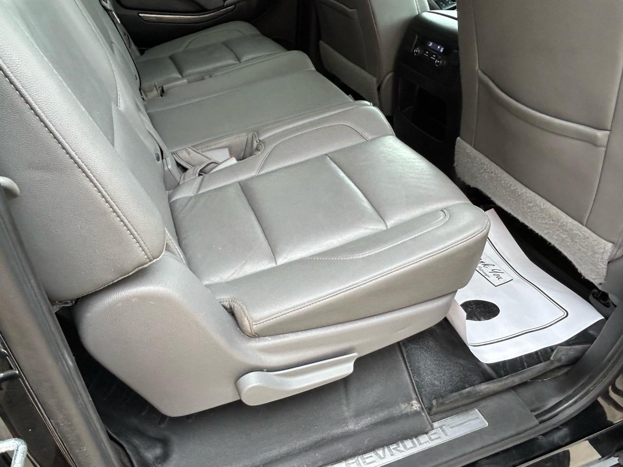 Chevrolet Suburban 4WD 4dr 1500 LT 2018