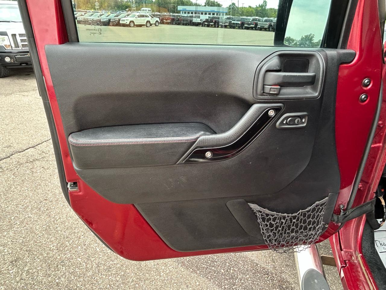 Jeep Wrangler Unlimited 4WD 4dr Altitude *Ltd Avail* 2012