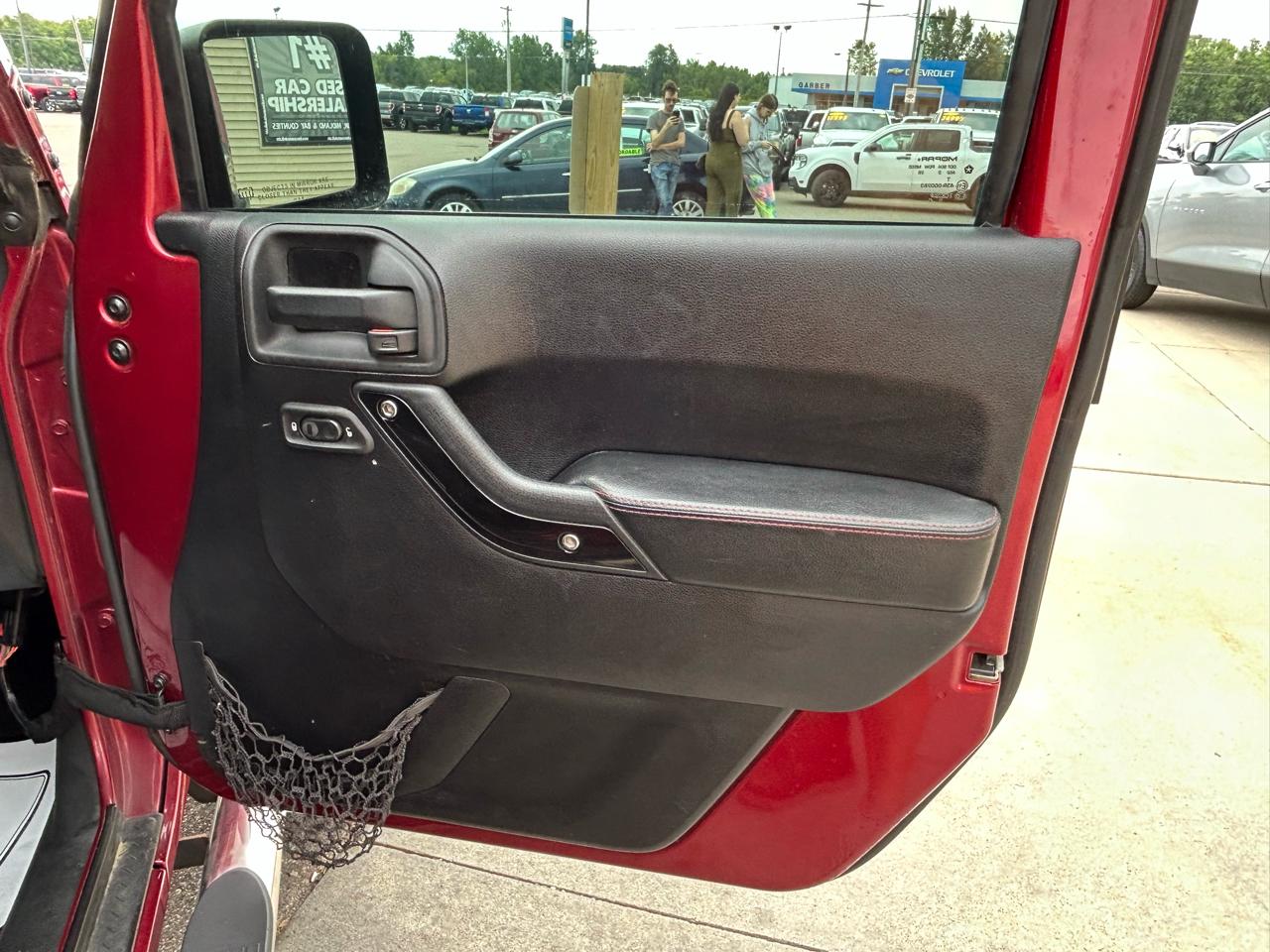 Jeep Wrangler Unlimited 4WD 4dr Altitude *Ltd Avail* 2012