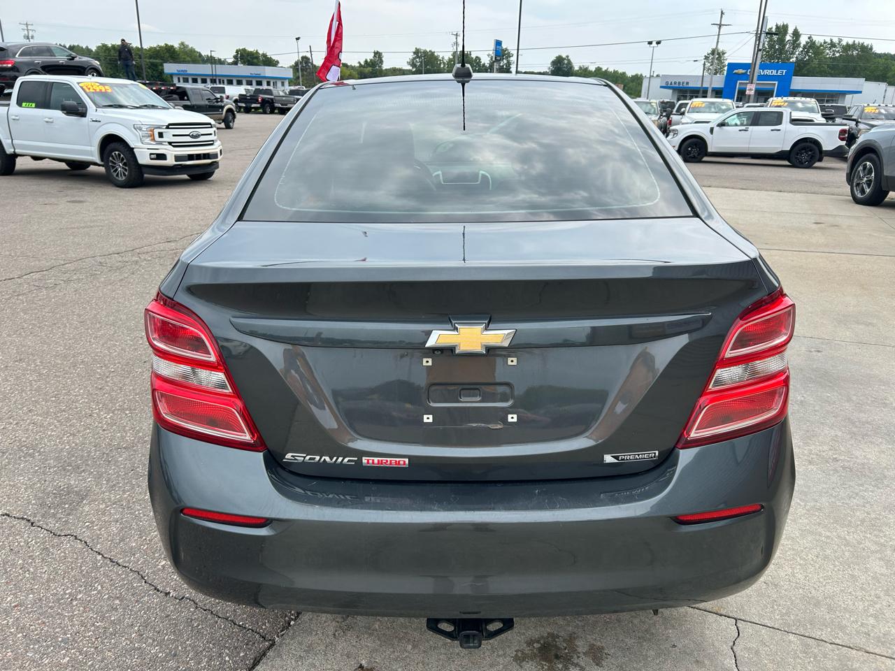 Chevrolet Sonic 4dr Sdn Auto Premier 2017