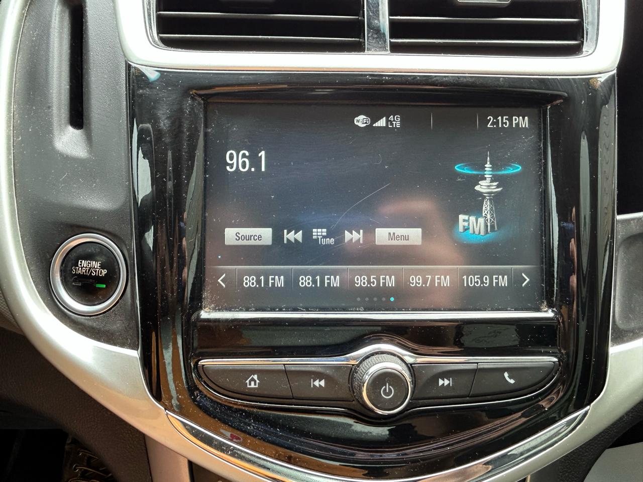 Chevrolet Sonic 4dr Sdn Auto Premier 2017