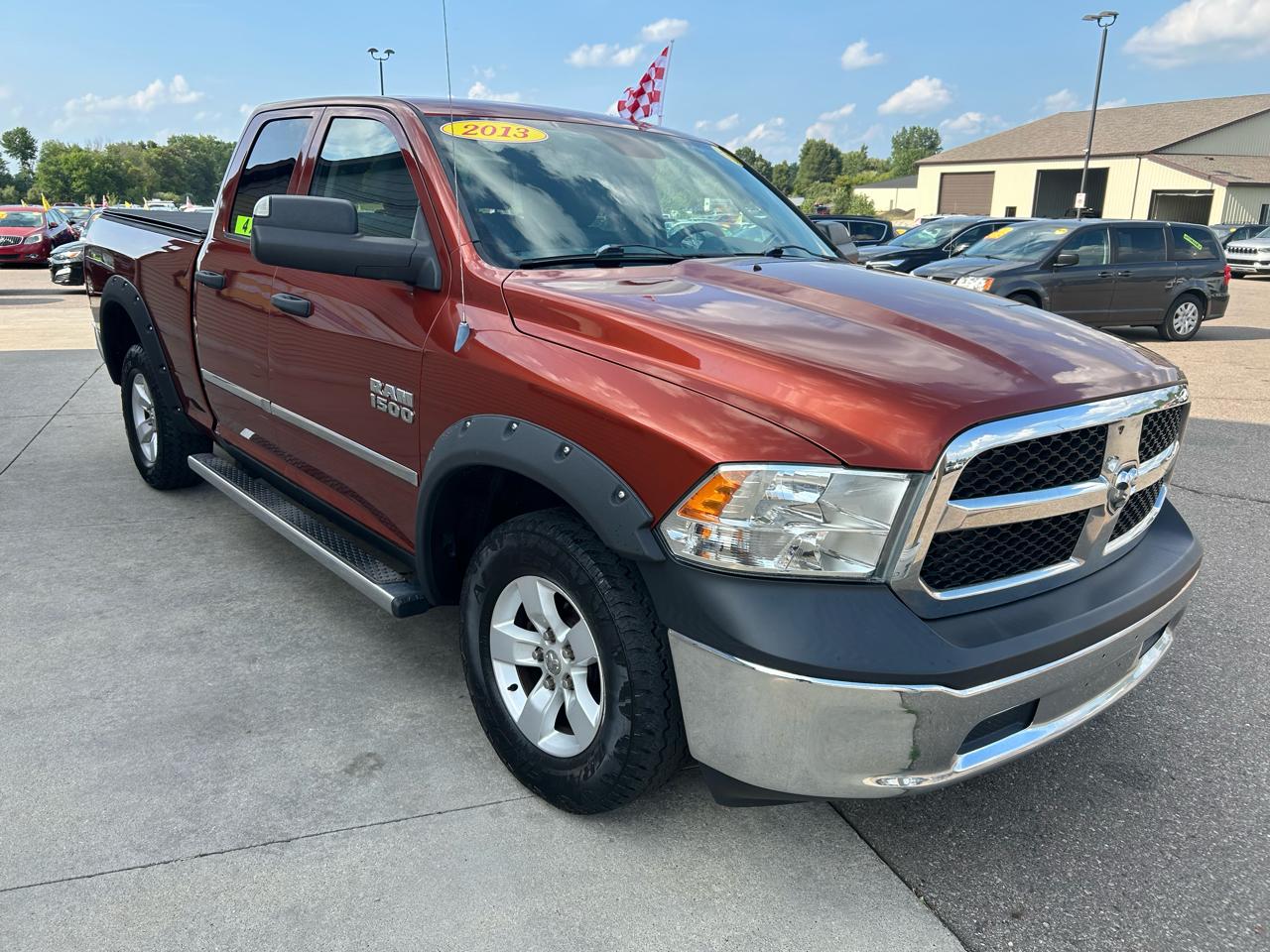 RAM 1500 4WD Quad Cab 140.5" Tradesman 2013