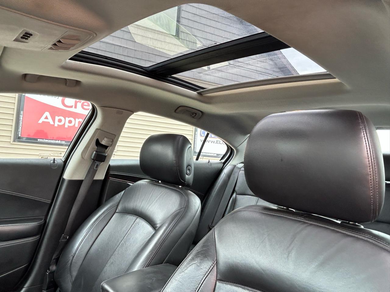 Buick LaCrosse 4dr Sdn CXS 2011