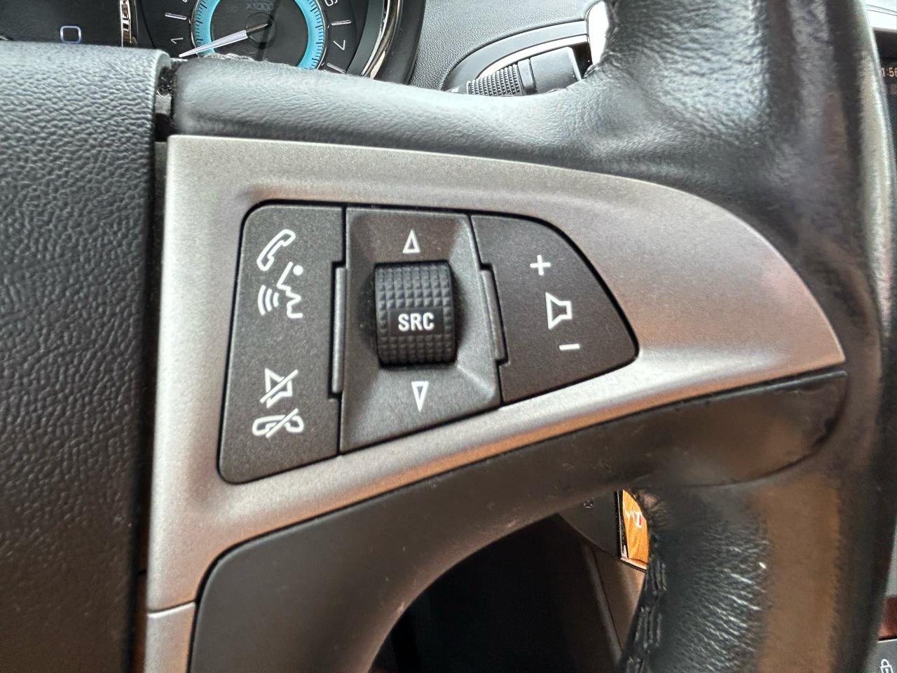 Buick LaCrosse 4dr Sdn CXS 2011