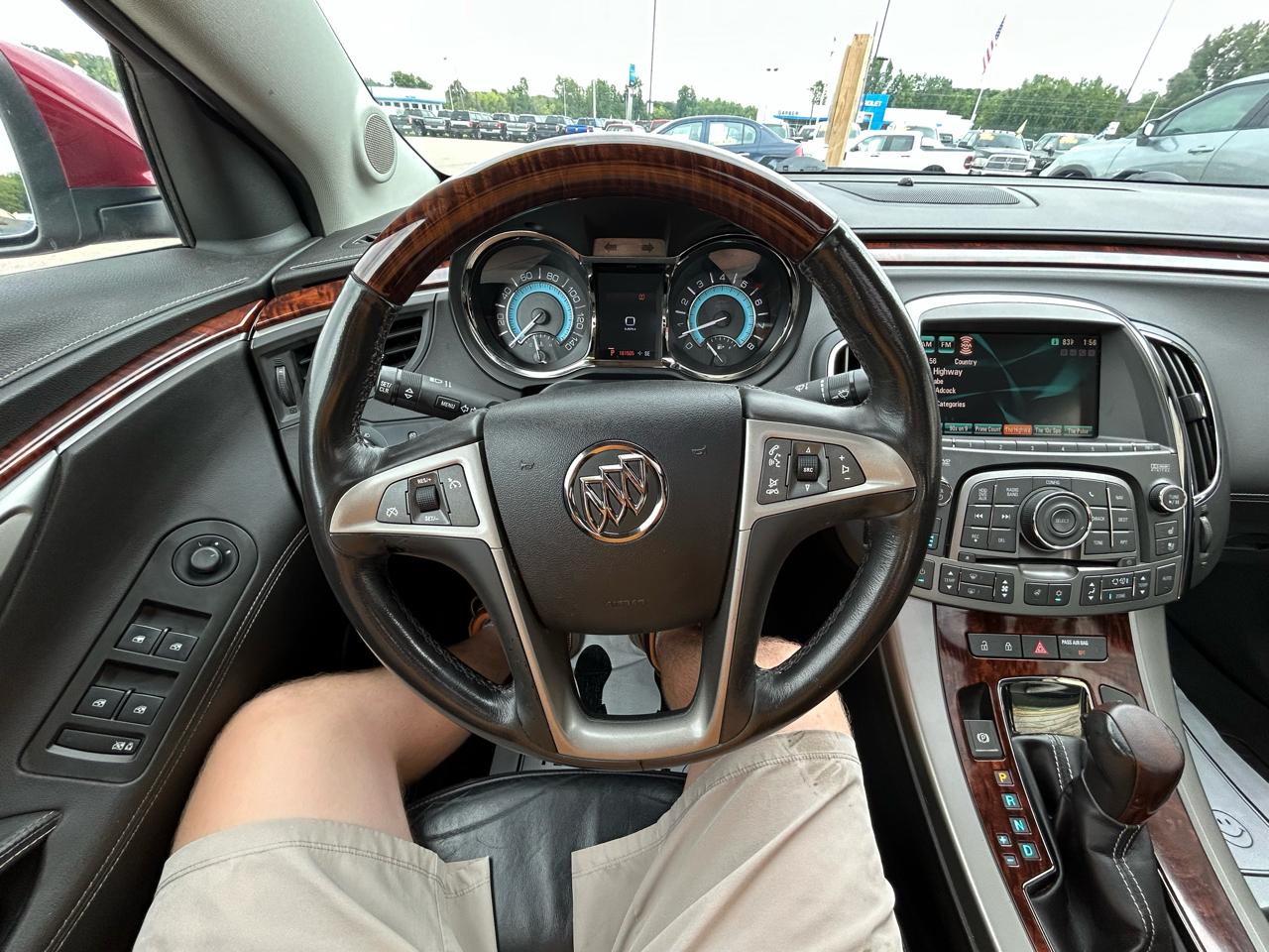 Buick LaCrosse 4dr Sdn CXS 2011
