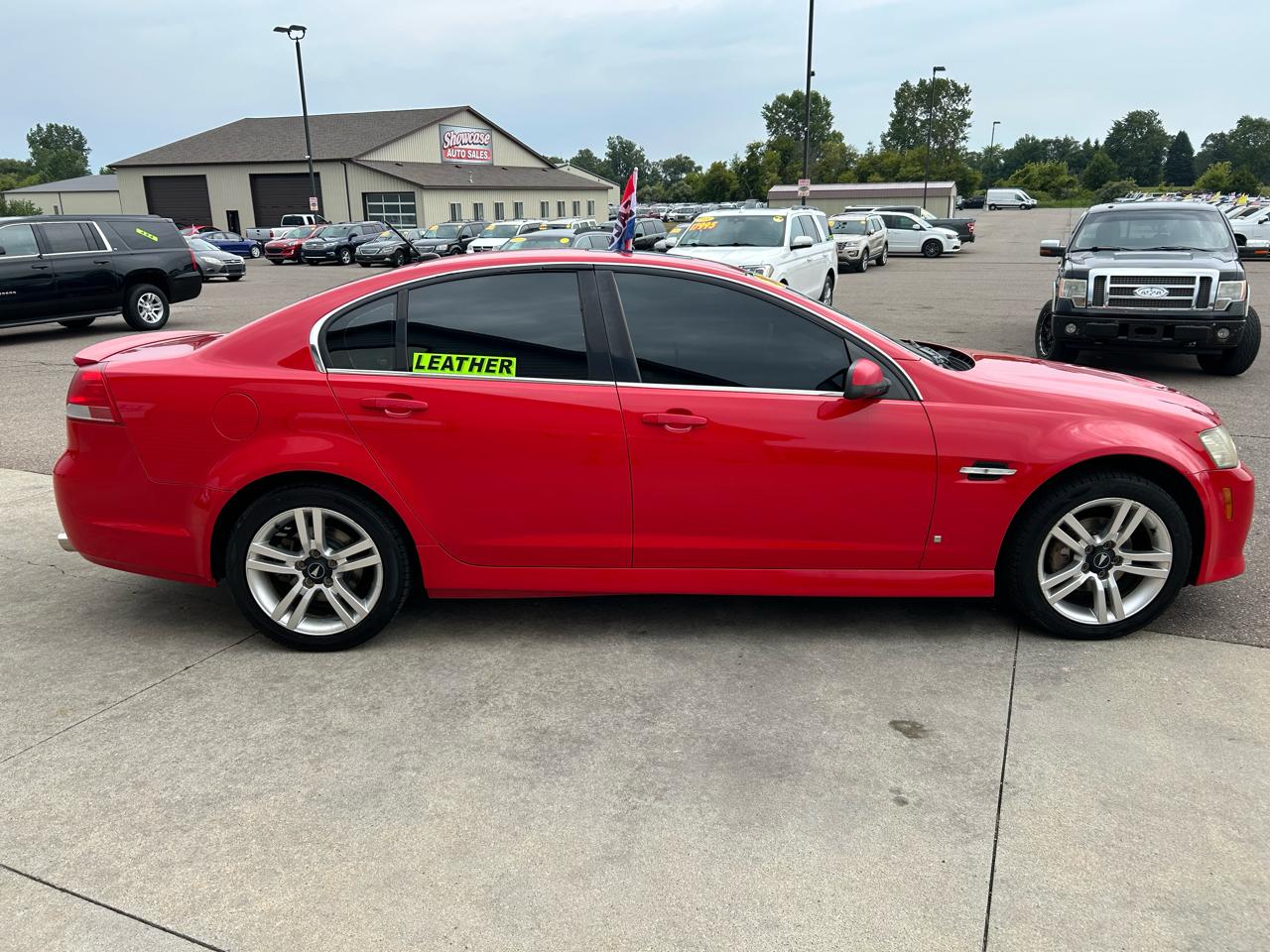 Pontiac G8 4dr Sdn 2009