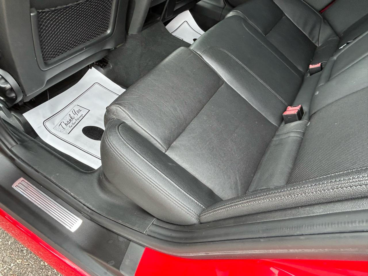 Pontiac G8 4dr Sdn 2009