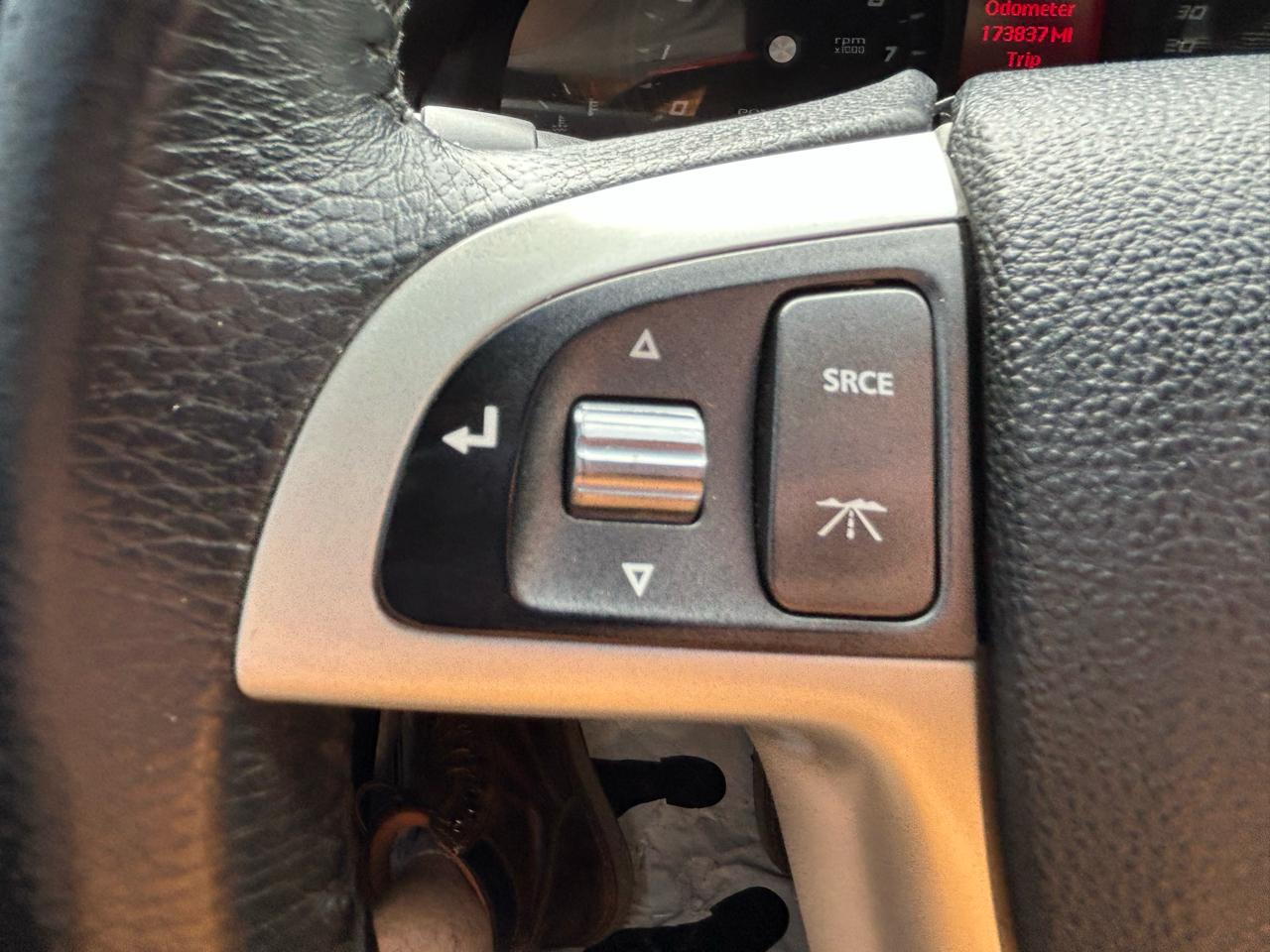Pontiac G8 4dr Sdn 2009
