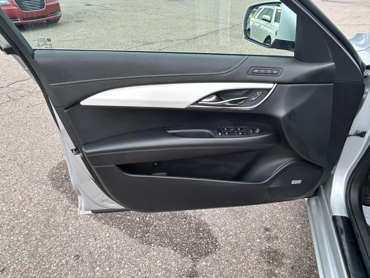 Cadillac ATS 4dr Sdn 2.0L Luxury AWD 2014