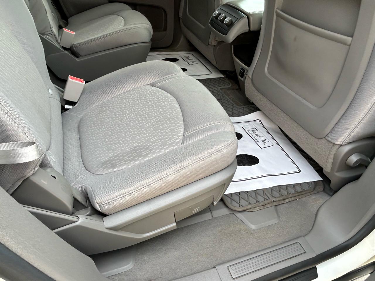 GMC Acadia FWD 4dr SLE2 2014