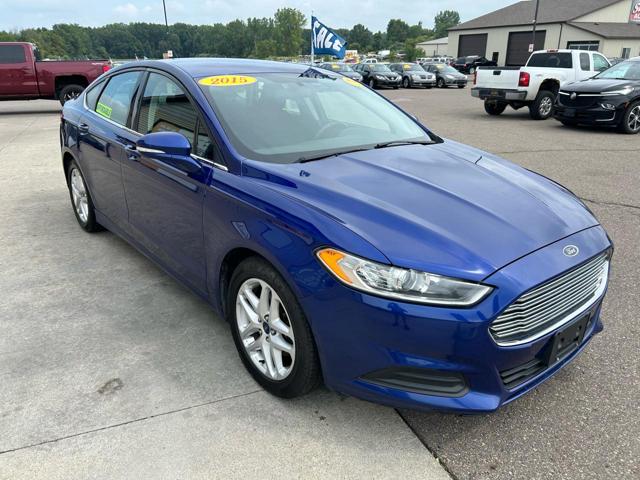 Ford Fusion 4dr Sdn SE FWD 2015