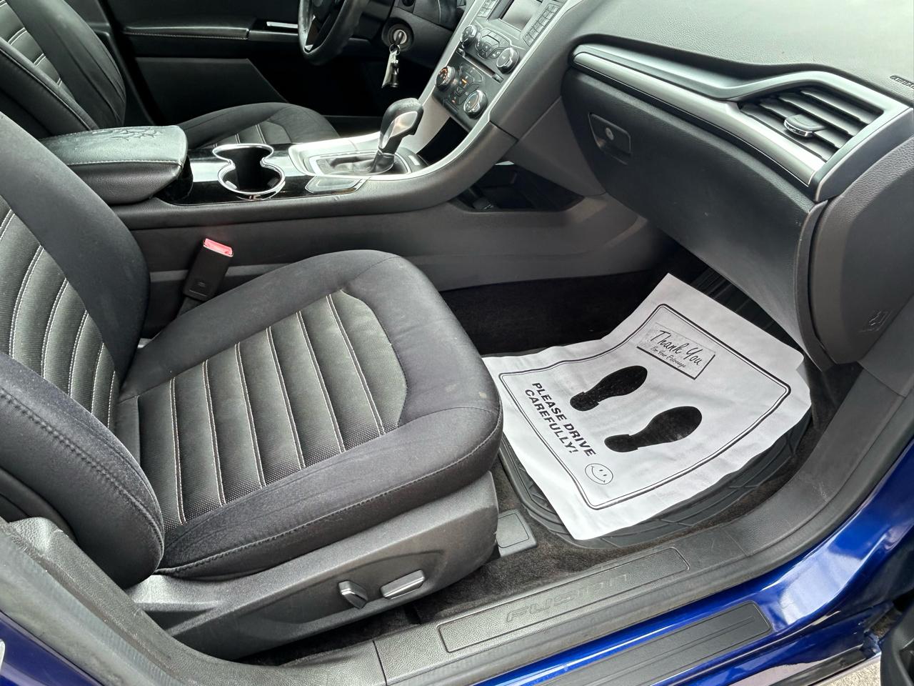 Ford Fusion 4dr Sdn SE FWD 2015