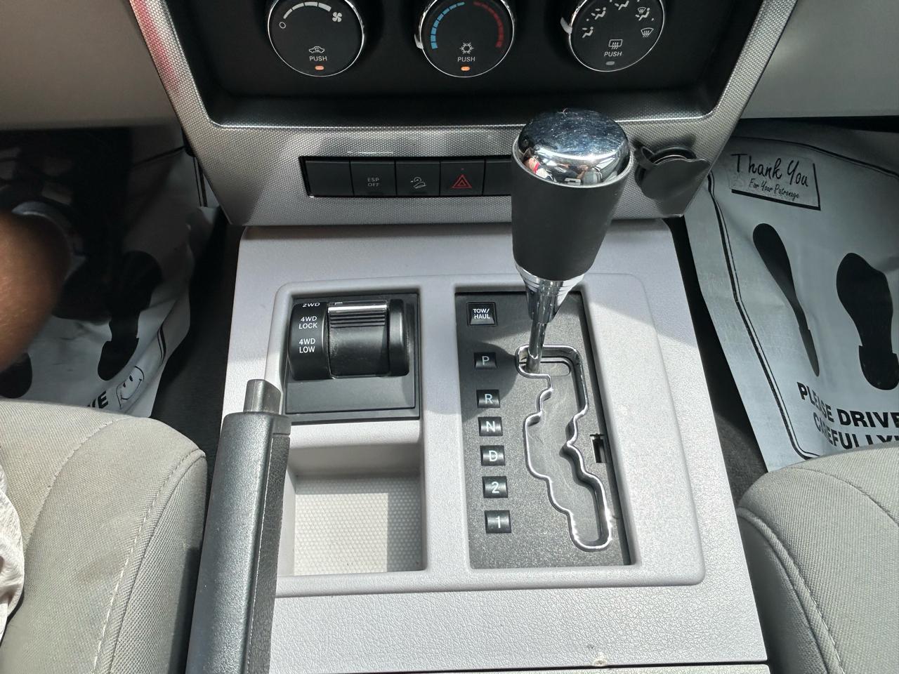 Jeep Liberty 4WD 4dr Sport 2008